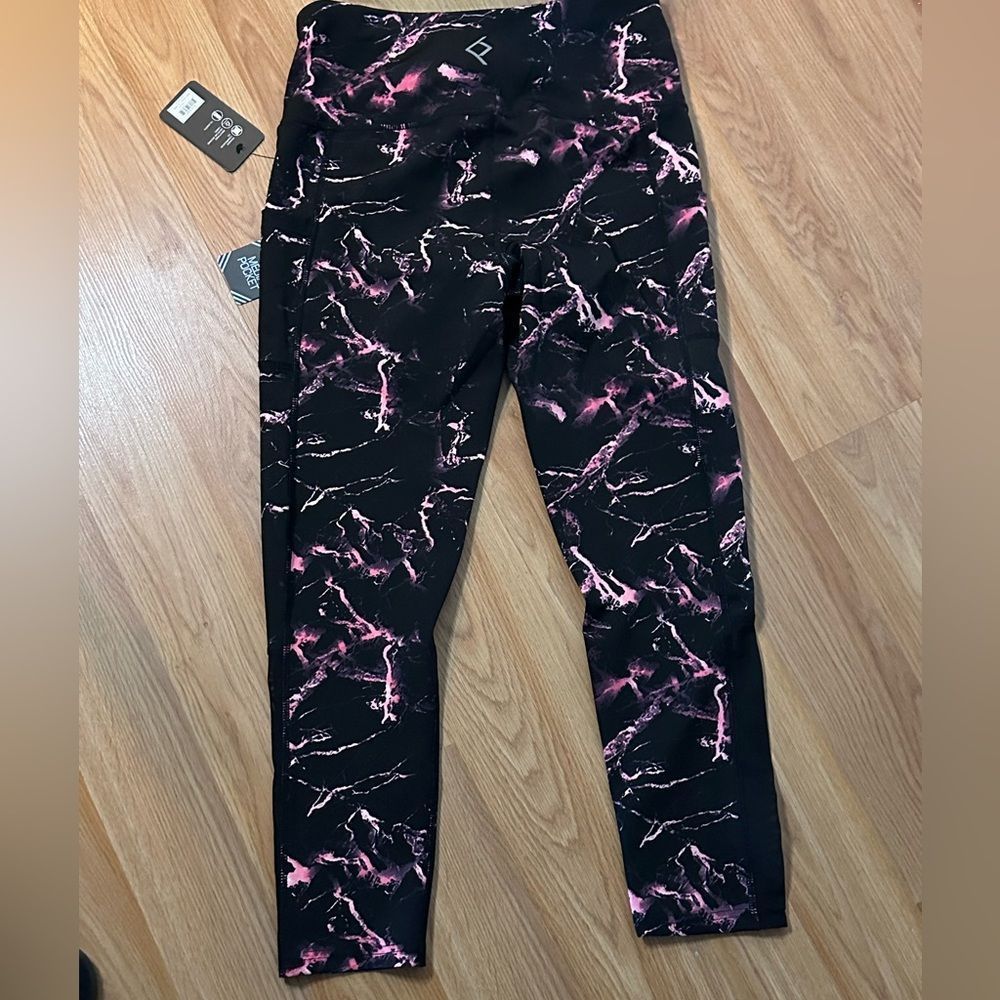 Women Sports Legging Size XL Black Pink